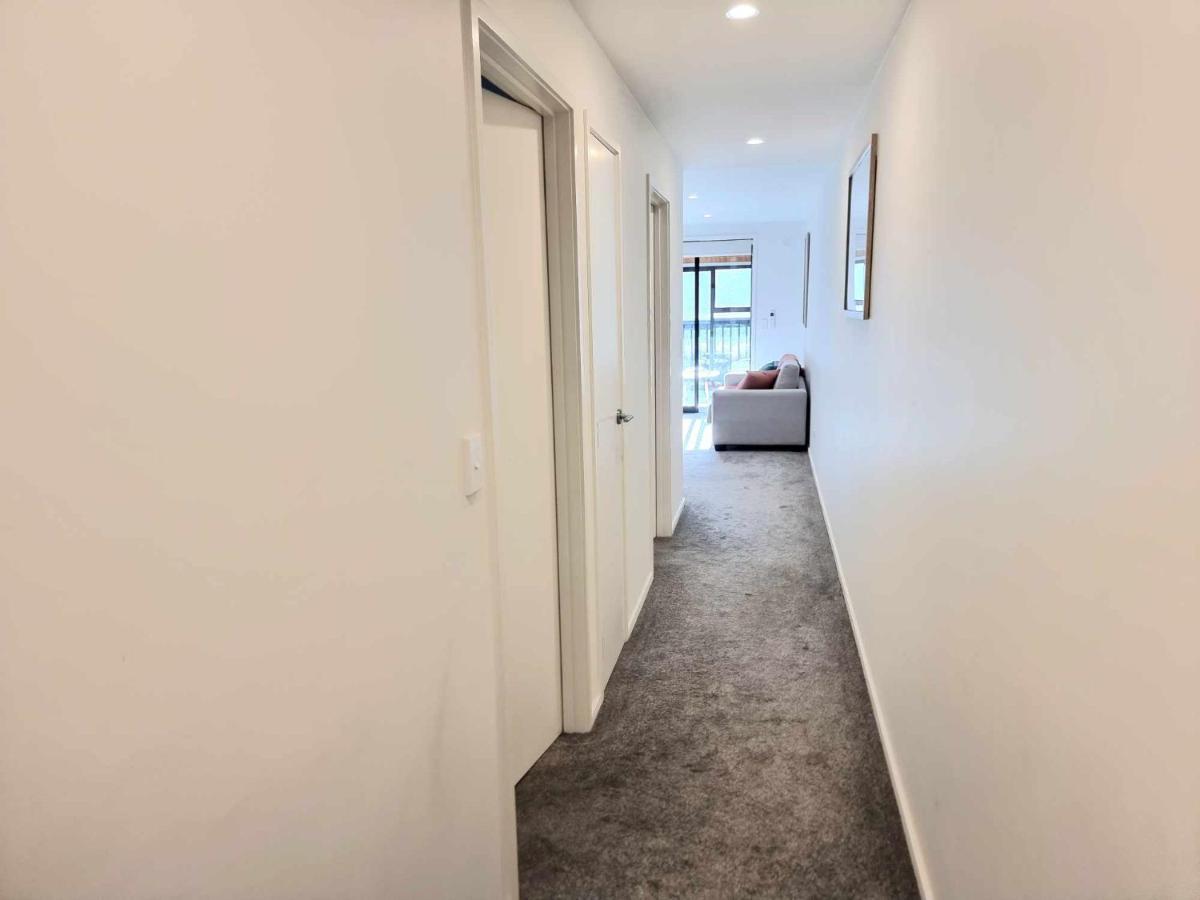 Modern 1 Bedroom Apartment Across From Hagley Park Christchurch Esterno foto